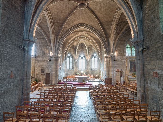 Vue de la nef, vers le choeur. © Pierre-Marie Barbe-Richaud / Région Bourgogne-Franche-Comté, Inventaire du patrimoine - 2015