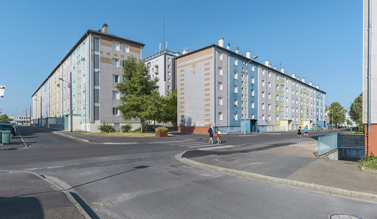 Bâtiments E et I, façades antérieures et latérales. © Thierry Kuntz / Région Bourgogne-Franche-Comté, Inventaire du patrimoine - 2015