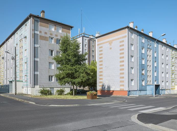 Bâtiments E et I, façades antérieures et latérales. © Thierry Kuntz / Région Bourgogne-Franche-Comté, Inventaire du patrimoine - 2015