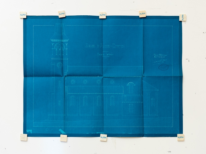 Façade latérale de l'église d'Aloxe-Corton. Plan bleu dressé par l'architecte Pinchard le 30 juin 1888 (Archives communales, Aloxe-Corton). © Pierre-Marie  Barbe-Richaud (reproduction) / Région Bourgogne-Franche-Comté, Inventaire du patrimoine - 2016