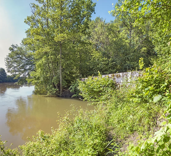 pont © Thierry Kuntz / Région Bourgogne-Franche-Comté, Inventaire du patrimoine - 2016 pont © Thierry Kuntz / Région Bourgogne-Franche-Comté, Inventaire du patrimoine - 2016