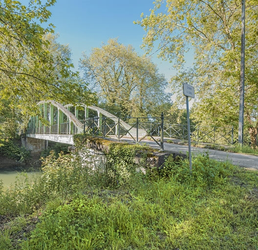 pont © Thierry Kuntz / Région Bourgogne-Franche-Comté, Inventaire du patrimoine - 2016 pont © Thierry Kuntz / Région Bourgogne-Franche-Comté, Inventaire du patrimoine - 2016