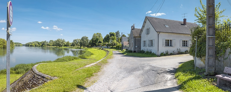 digue © Thierry Kuntz / Région Bourgogne-Franche-Comté, Inventaire du patrimoine - 2017  digue © Thierry Kuntz / Région Bourgogne-Franche-Comté, Inventaire du patrimoine - 2017