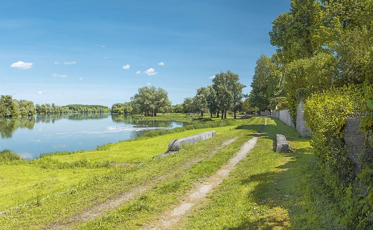 digue © Thierry Kuntz / Région Bourgogne-Franche-Comté, Inventaire du patrimoine - 2017  digue © Thierry Kuntz / Région Bourgogne-Franche-Comté, Inventaire du patrimoine - 2017