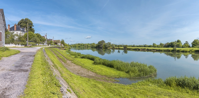 digue © Thierry Kuntz / Région Bourgogne-Franche-Comté, Inventaire du patrimoine - 2017  digue © Thierry Kuntz / Région Bourgogne-Franche-Comté, Inventaire du patrimoine - 2017