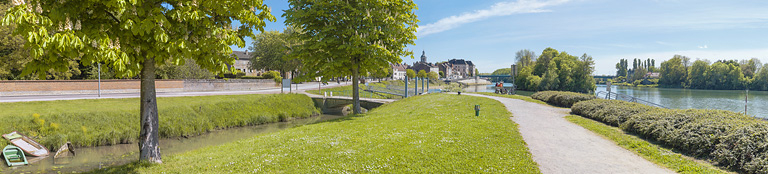 quai © Thierry Kuntz / Région Bourgogne-Franche-Comté, Inventaire du patrimoine - 2017 quai © Thierry Kuntz / Région Bourgogne-Franche-Comté, Inventaire du patrimoine - 2017