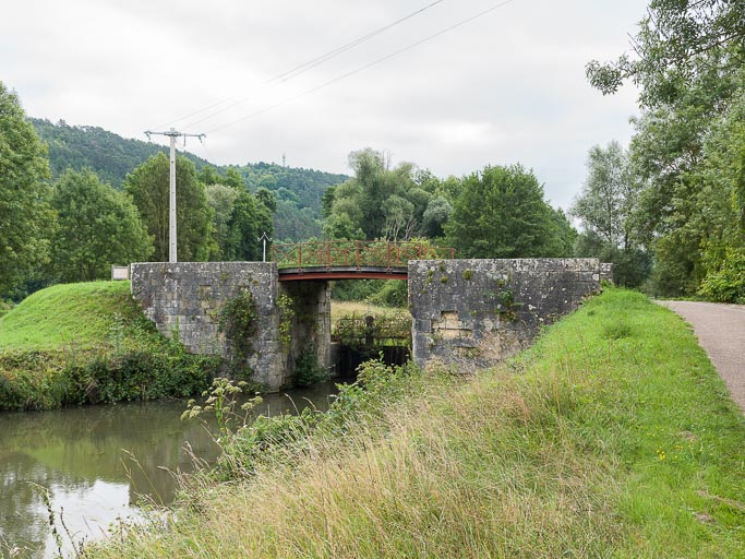 Vue du pont. © Pierre-Marie Barbe-Richaud / Région Bourgogne-Franche-Comté, Inventaire du patrimoine - 2017