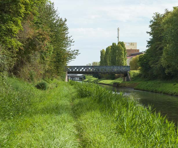 Vue d'ensemble du pont. © Pierre-Marie Barbe-Richaud / Région Bourgogne-Franche-Comté, Inventaire du patrimoine - 2017