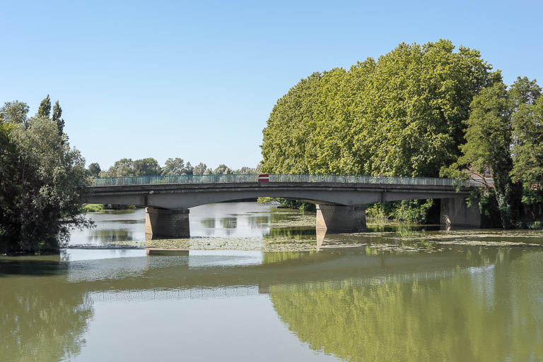 Vue d'ensemble du pont. © Pierre-Marie Barbe-Richaud / Région Bourgogne-Franche-Comté, Inventaire du patrimoine - 2018
