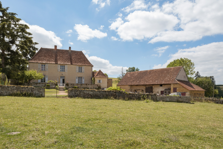 20187100309NUC4A © Pierre-Marie Barbe-Richaud / Région Bourgogne-Franche-Comté, Inventaire du patrimoine - 2018 20187100309NUC4A © Pierre-Marie Barbe-Richaud / Région Bourgogne-Franche-Comté, Inventaire du patrimoine - 2018