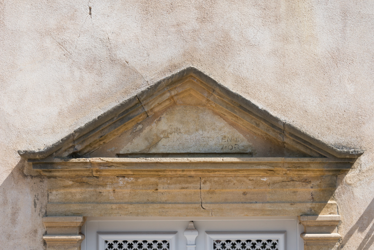 fronton © Pierre-Marie Barbe-Richaud / Région Bourgogne-Franche-Comté, Inventaire du patrimoine - 2018