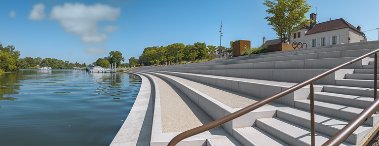 port © Thierry Kuntz / Région Bourgogne-Franche-Comté, Inventaire du patrimoine - 2019 port © Thierry Kuntz / Région Bourgogne-Franche-Comté, Inventaire du patrimoine - 2019