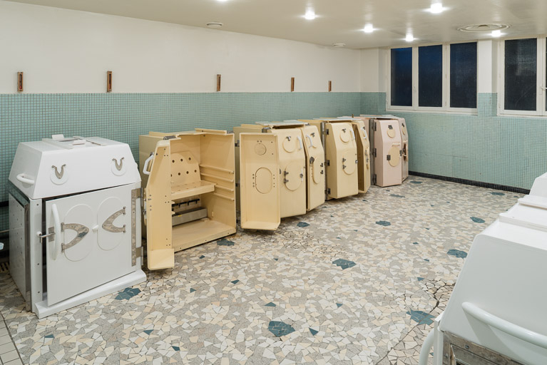 Salle des étuves. © Pierre-Marie Barbe-Richaud / Région Bourgogne-Franche-Comté, Inventaire du patrimoine - 2019 Salle des étuves. © Pierre-Marie Barbe-Richaud / Région Bourgogne-Franche-Comté, Inventaire du patrimoine - 2019