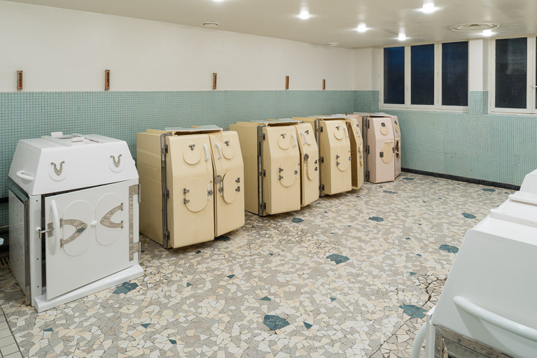 Salle des étuves. © Pierre-Marie Barbe-Richaud / Région Bourgogne-Franche-Comté, Inventaire du patrimoine - 2019 Salle des étuves. © Pierre-Marie Barbe-Richaud / Région Bourgogne-Franche-Comté, Inventaire du patrimoine - 2019