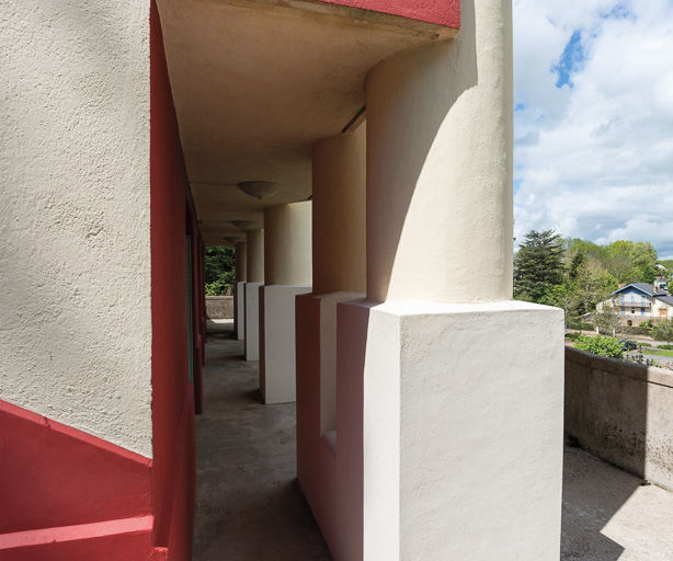 demeure © Pierre-Marie Barbe-Richaud / Région Bourgogne-Franche-Comté, Inventaire du patrimoine - 2019 demeure © Pierre-Marie Barbe-Richaud / Région Bourgogne-Franche-Comté, Inventaire du patrimoine - 2019