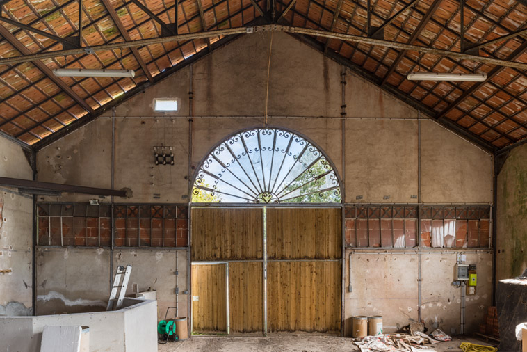 usine de mise en bouteilles des eaux minérales © Pierre-Marie Barbe-Richaud / Région Bourgogne-Franche-Comté, Inventaire du patrimoine - 2019
