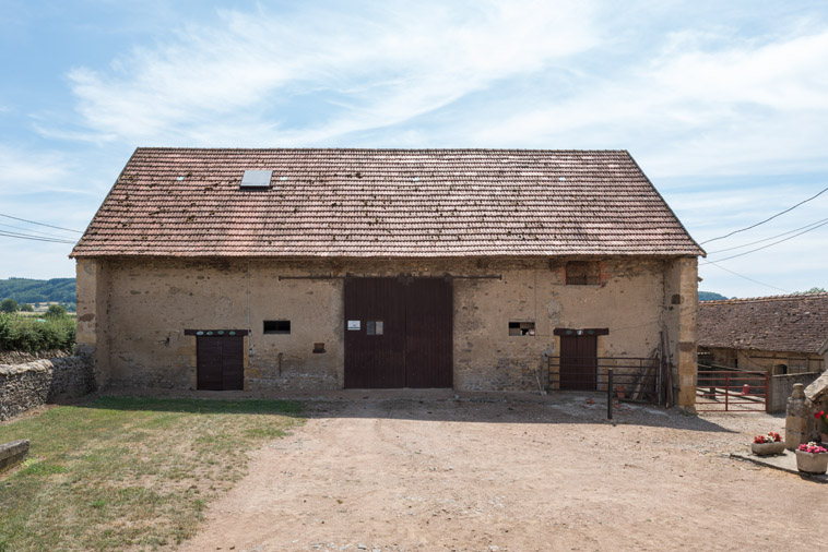 ferme © Pierre-Marie Barbe-Richaud / Région Bourgogne-Franche-Comté, Inventaire du patrimoine - 2019 ferme © Pierre-Marie Barbe-Richaud / Région Bourgogne-Franche-Comté, Inventaire du patrimoine - 2019