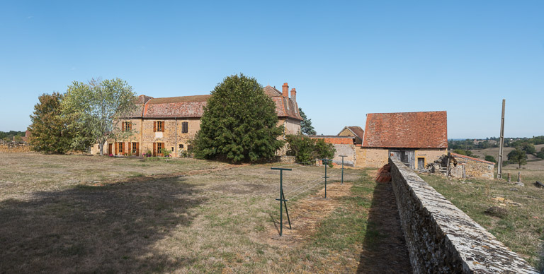 demeure © Pierre-Marie Barbe-Richaud / Région Bourgogne-Franche-Comté, Inventaire du patrimoine - 2019 demeure © Pierre-Marie Barbe-Richaud / Région Bourgogne-Franche-Comté, Inventaire du patrimoine - 2019