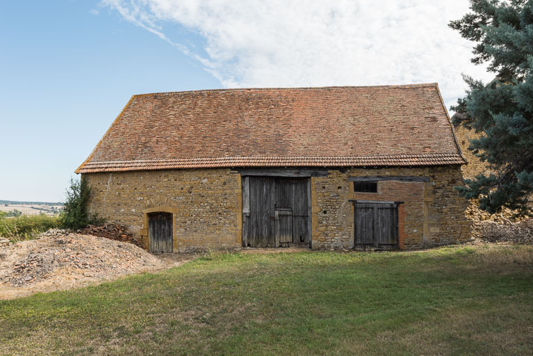 demeure © Pierre-Marie Barbe-Richaud / Région Bourgogne-Franche-Comté, Inventaire du patrimoine - 2019 demeure © Pierre-Marie Barbe-Richaud / Région Bourgogne-Franche-Comté, Inventaire du patrimoine - 2019