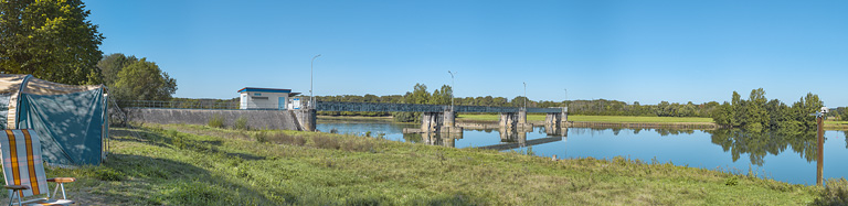 barrage © Thierry Kuntz / Région Bourgogne-Franche-Comté, Inventaire du patrimoine - 2019 barrage © Thierry Kuntz / Région Bourgogne-Franche-Comté, Inventaire du patrimoine - 2019