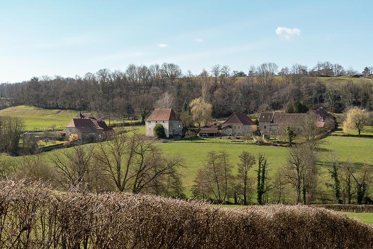 ferme © Pierre-Marie Barbe-Richaud / Région Bourgogne-Franche-Comté, Inventaire du patrimoine - 2019 ferme © Pierre-Marie Barbe-Richaud / Région Bourgogne-Franche-Comté, Inventaire du patrimoine - 2019