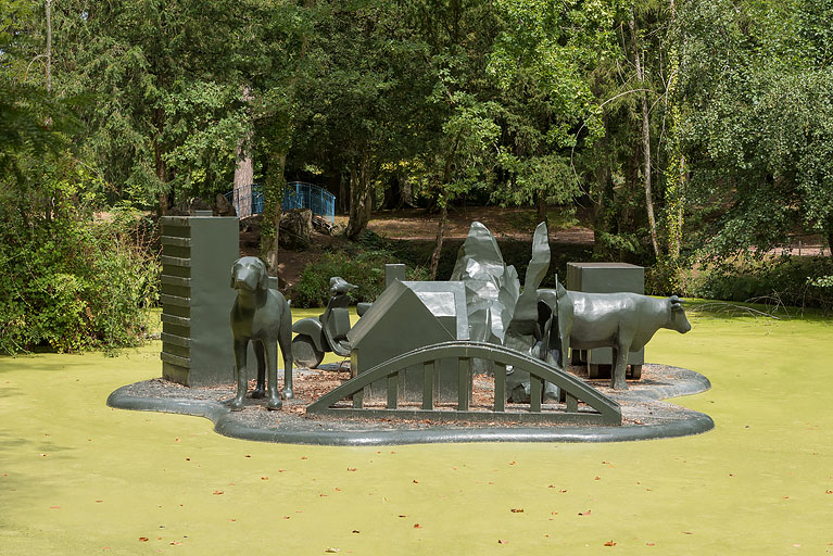 groupe sculpté © Pierre-Marie Barbe-Richaud / Région Bourgogne-Franche-Comté, Inventaire du patrimoine - 2020 groupe sculpté © Pierre-Marie Barbe-Richaud / Région Bourgogne-Franche-Comté, Inventaire du patrimoine - 2020