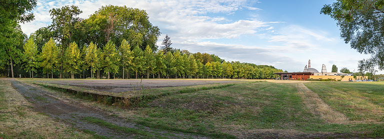 tennis © Fabien Dufoulon / Région Bourgogne-Franche-Comté, Inventaire du patrimoine - 2020 tennis © Fabien Dufoulon / Région Bourgogne-Franche-Comté, Inventaire du patrimoine - 2020