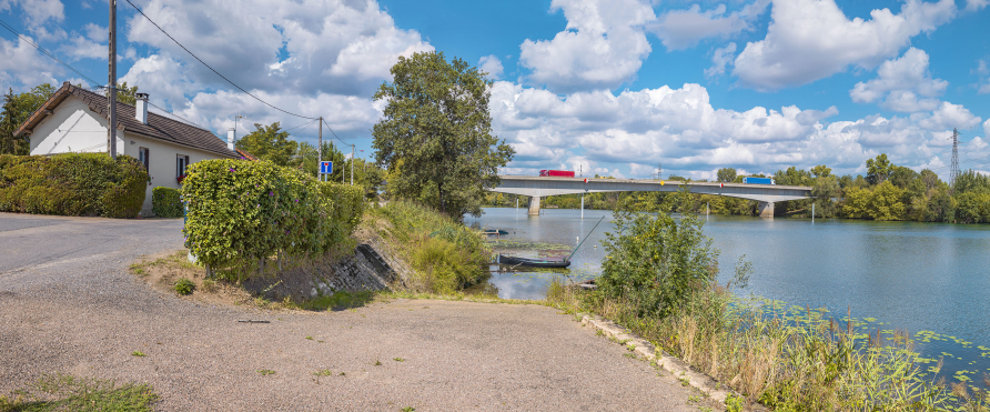 port © Thierry Kuntz / Région Bourgogne-Franche-Comté, Inventaire du patrimoine - 2020 port © Thierry Kuntz / Région Bourgogne-Franche-Comté, Inventaire du patrimoine - 2020
