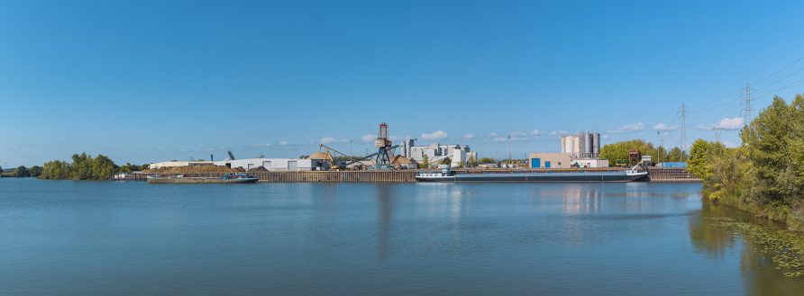 port © Thierry Kuntz / Région Bourgogne-Franche-Comté, Inventaire du patrimoine - 2020 port © Thierry Kuntz / Région Bourgogne-Franche-Comté, Inventaire du patrimoine - 2020