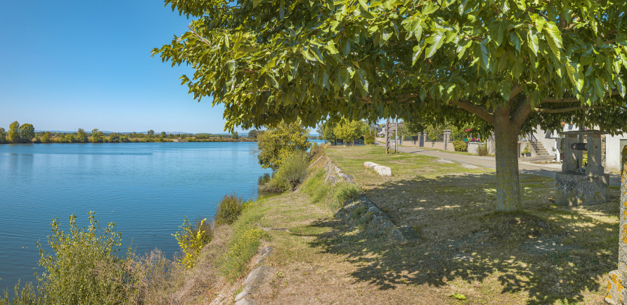 port © Thierry Kuntz / Région Bourgogne-Franche-Comté, Inventaire du patrimoine - 2020 port © Thierry Kuntz / Région Bourgogne-Franche-Comté, Inventaire du patrimoine - 2020