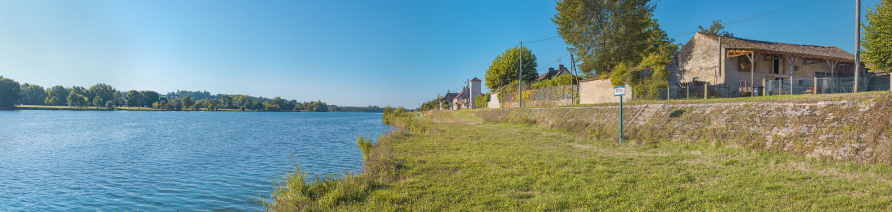 port © Thierry Kuntz / Région Bourgogne-Franche-Comté, Inventaire du patrimoine - 2020 port © Thierry Kuntz / Région Bourgogne-Franche-Comté, Inventaire du patrimoine - 2020