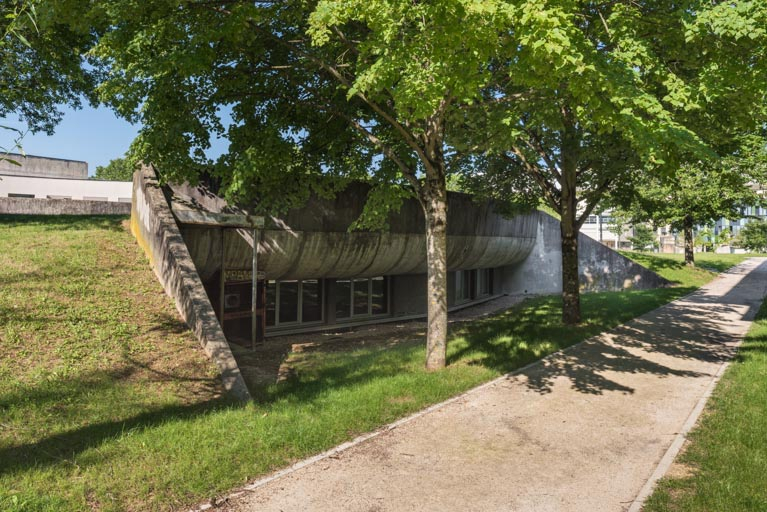 centre culturel © Pierre-Marie Barbe-Richaud / Région Bourgogne-Franche-Comté, Inventaire du patrimoine - 2021 centre culturel © Pierre-Marie Barbe-Richaud / Région Bourgogne-Franche-Comté, Inventaire du patrimoine - 2021