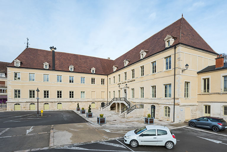 couvent © Pierre-Marie Barbe-Richaud / Région Bourgogne-Franche-Comté, Inventaire du patrimoine - 2021