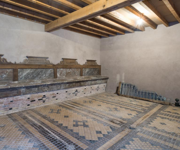 écurie © Pierre-Marie Barbe-Richaud / Région Bourgogne-Franche-Comté, Inventaire du patrimoine - 2021  écurie © Pierre-Marie Barbe-Richaud / Région Bourgogne-Franche-Comté, Inventaire du patrimoine - 2021