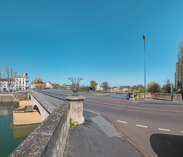 pont © Thierry Kuntz / Région Bourgogne-Franche-Comté, Inventaire du patrimoine - 2021 pont © Thierry Kuntz / Région Bourgogne-Franche-Comté, Inventaire du patrimoine - 2021