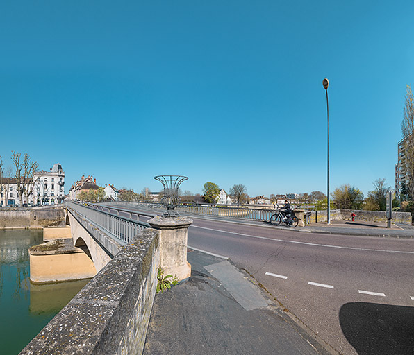 pont © Thierry Kuntz / Région Bourgogne-Franche-Comté, Inventaire du patrimoine - 2021 pont © Thierry Kuntz / Région Bourgogne-Franche-Comté, Inventaire du patrimoine - 2021