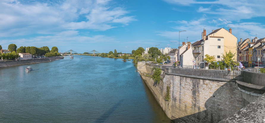 quai © Thierry Kuntz / Région Bourgogne-Franche-Comté, Inventaire du patrimoine - 2021 quai © Thierry Kuntz / Région Bourgogne-Franche-Comté, Inventaire du patrimoine - 2021