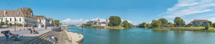 quai © Thierry Kuntz / Région Bourgogne-Franche-Comté, Inventaire du patrimoine - 2021 quai © Thierry Kuntz / Région Bourgogne-Franche-Comté, Inventaire du patrimoine - 2021