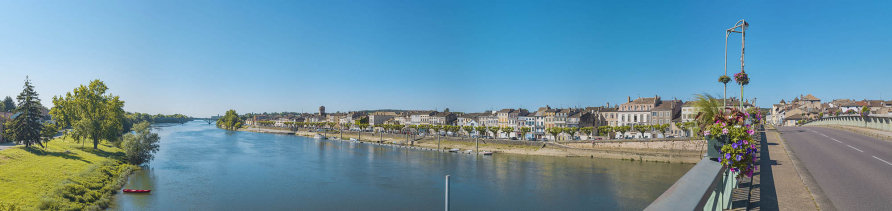 quai © Thierry Kuntz / Région Bourgogne-Franche-Comté, Inventaire du patrimoine - 2021 quai © Thierry Kuntz / Région Bourgogne-Franche-Comté, Inventaire du patrimoine - 2021