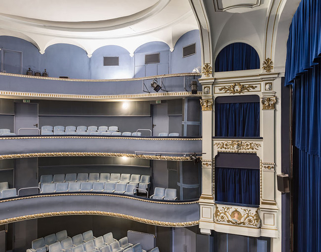 théâtre © Pierre-Marie Barbe-Richaud / Région Bourgogne-Franche-Comté, Inventaire du patrimoine - 2022 théâtre © Pierre-Marie Barbe-Richaud / Région Bourgogne-Franche-Comté, Inventaire du patrimoine - 2022