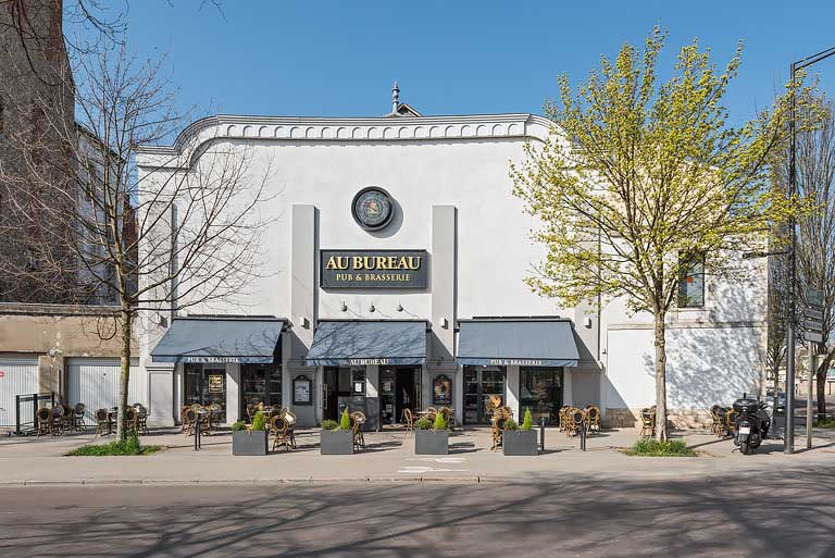 cinéma © Pierre-Marie Barbe-Richaud / Région Bourgogne-Franche-Comté, Inventaire du patrimoine - 2022 cinéma © Pierre-Marie Barbe-Richaud / Région Bourgogne-Franche-Comté, Inventaire du patrimoine - 2022