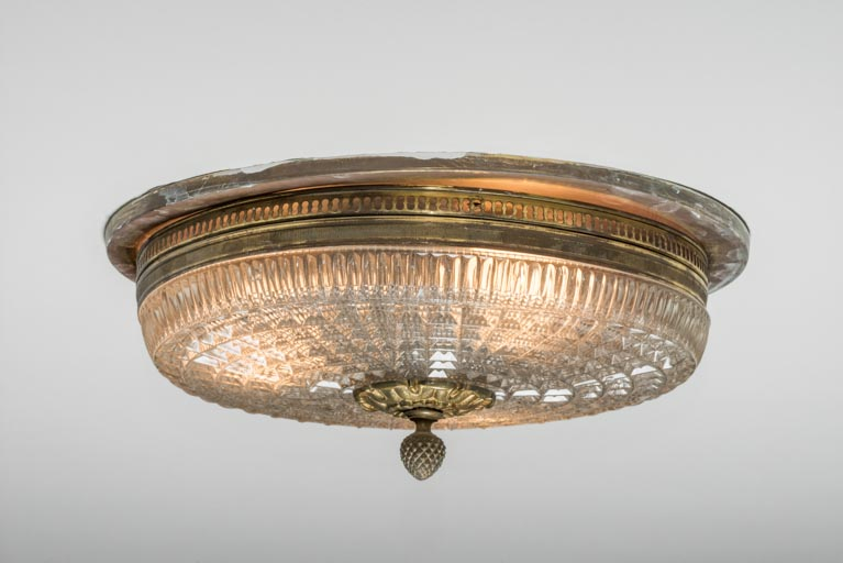  théâtre luminaire d'applique © Pierre-Marie Barbe-Richaud / Région Bourgogne-Franche-Comté, Inventaire du patrimoine - 2022