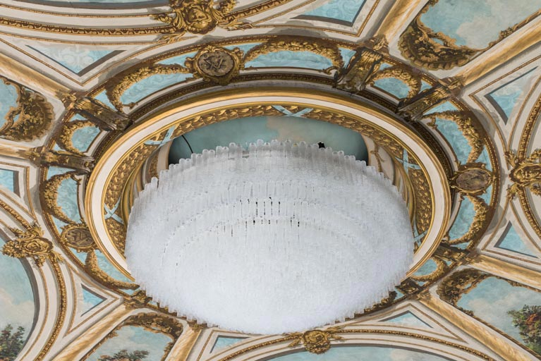  théâtre lustre © Pierre-Marie Barbe-Richaud / Région Bourgogne-Franche-Comté, Inventaire du patrimoine - 2022