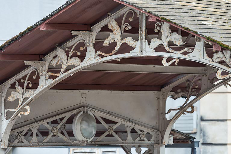 hôtel de voyageurs © Pierre-Marie Barbe-Richaud / Région Bourgogne-Franche-Comté, Inventaire du patrimoine - 2022  hôtel de voyageurs © Pierre-Marie Barbe-Richaud / Région Bourgogne-Franche-Comté, Inventaire du patrimoine - 2022