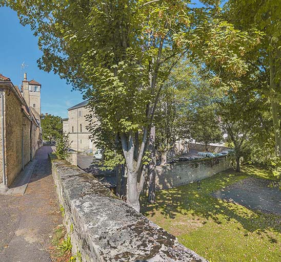  fortification d'agglomération © Thierry Kuntz / Région Bourgogne-Franche-Comté, Inventaire du patrimoine - 2023