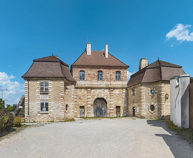  fortification d'agglomération porte de ville © Thierry Kuntz / Région Bourgogne-Franche-Comté, Inventaire du patrimoine - 2023