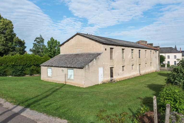 salle paroissiale cinéma © Pierre-Marie Barbe-Richaud / Région Bourgogne-Franche-Comté, Inventaire du patrimoine - 2023  salle paroissiale cinéma © Pierre-Marie Barbe-Richaud / Région Bourgogne-Franche-Comté, Inventaire du patrimoine - 2023