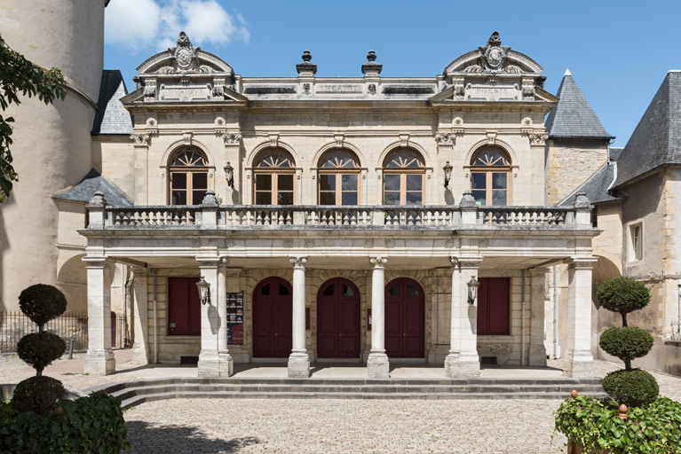  théâtre © Pierre-Marie Barbe-Richaud / Région Bourgogne-Franche-Comté, Inventaire du patrimoine - 2023