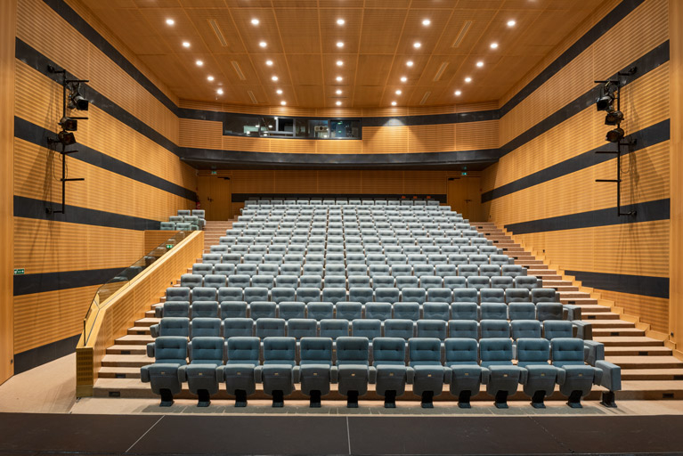  halle théâtre © Pierre-Marie Barbe-Richaud / Région Bourgogne-Franche-Comté, Inventaire du patrimoine - 2023