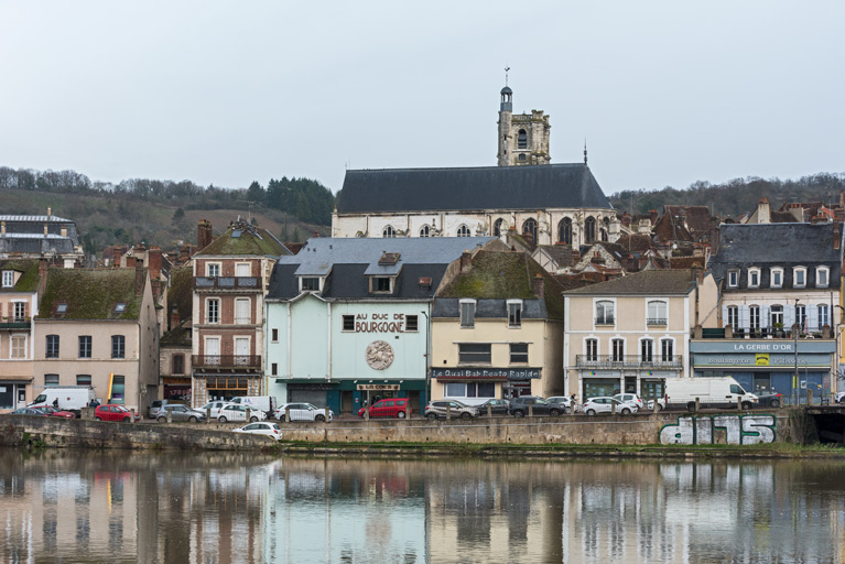cinéma © Pierre-Marie Barbe-Richaud / Région Bourgogne-Franche-Comté, Inventaire du patrimoine - 2023  cinéma © Pierre-Marie Barbe-Richaud / Région Bourgogne-Franche-Comté, Inventaire du patrimoine - 2023